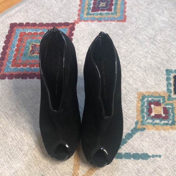 Marc Jacobs Peep Toe Booties - Picture 4 of 9